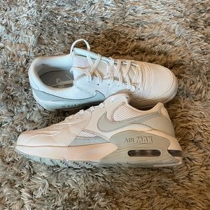 Air Max Excee